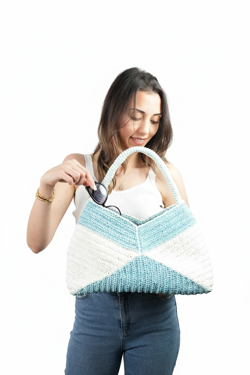 El Yapımı Örgü Omuz Çantası | Mavi & Beyaz Geometrik Tasarım