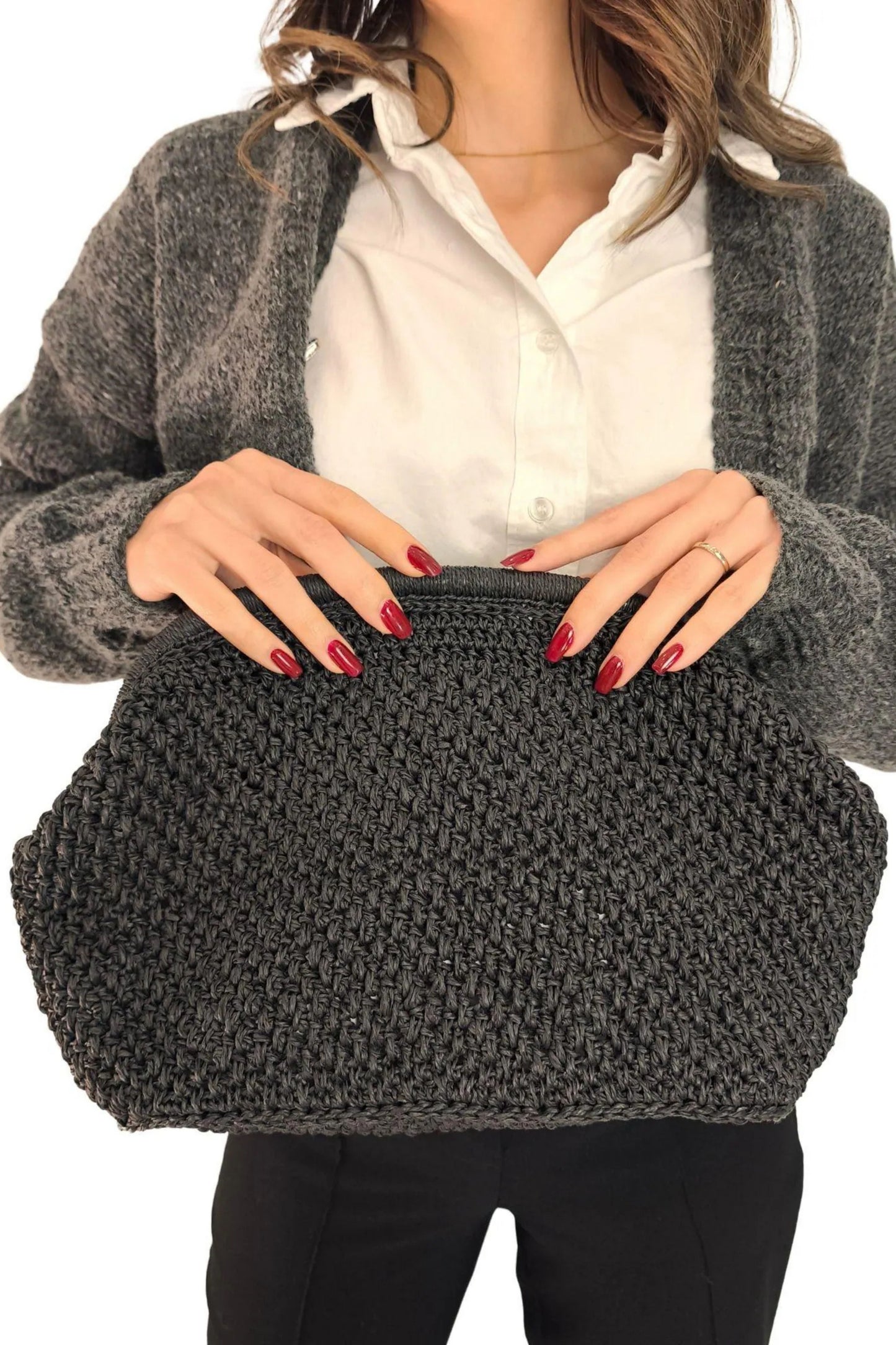 El Örgüsü Oval Burslu Clutch Çanta