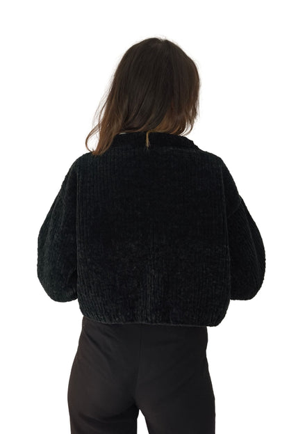 Siyah Kadife Hırka – Balkabağı Aplikeli