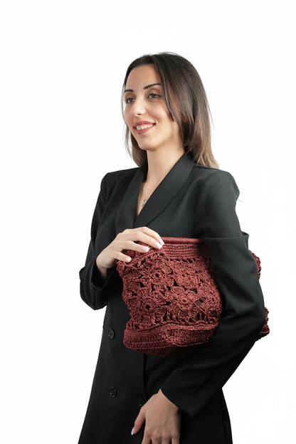 El Yapımı Çiçek Motifli Bordo Burslu Çanta