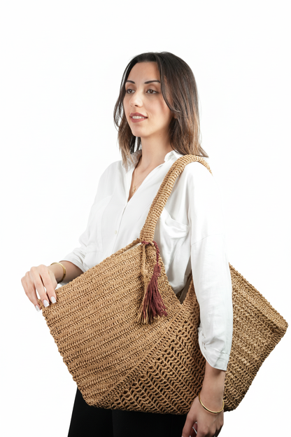 Asimetrik Geometrik El Yapımı Örgü Çanta – Geniş Tote Tasarım