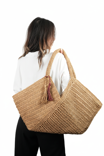 Asimetrik Geometrik El Yapımı Örgü Çanta – Geniş Tote Tasarım